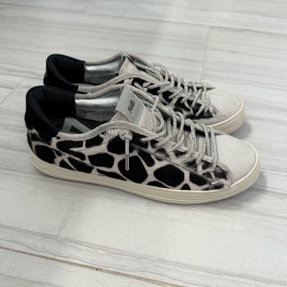 P448 Animal Print Fur Lined Tennis Shoes with Rhinestone Laces - Picture 5 of 13